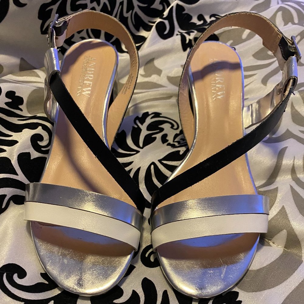 Andrew Stevens Sofia Asymmetric Strap City Sandals- Black/White/Silver, Size 9